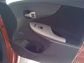 2013 TOYOTA COROLLA, ORANGE, S MODEL, 1.8L, AT.  Z26501